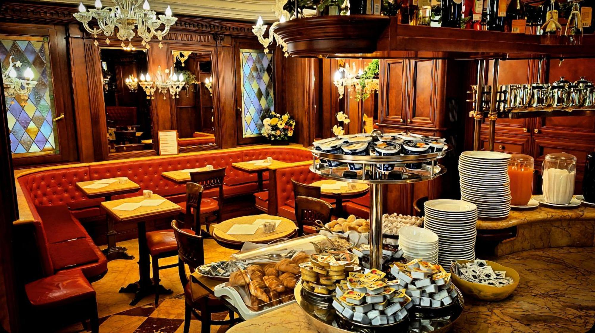 Hotel Lux Венеция Екстериор снимка